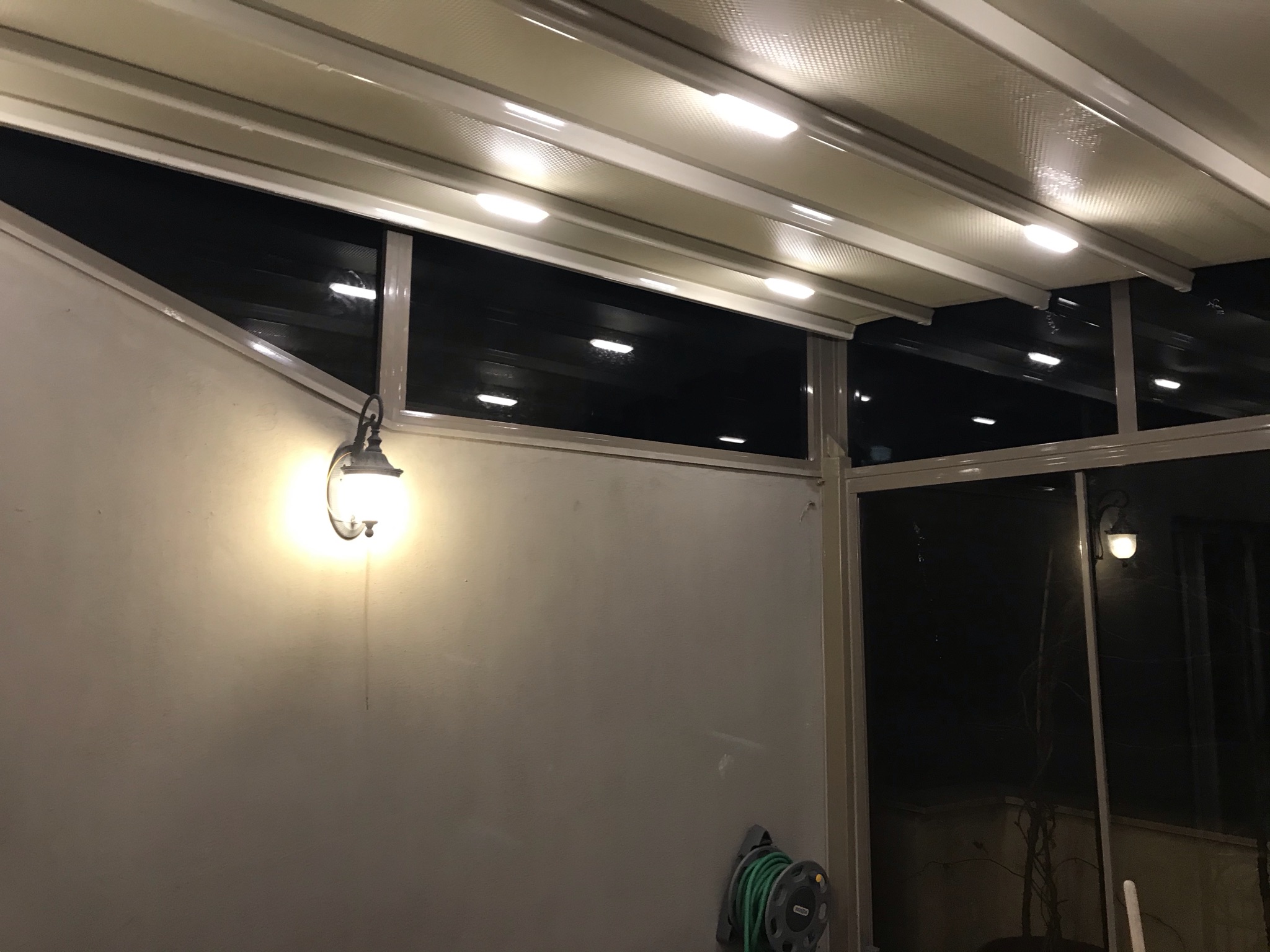 İzmir Cam Balkon Projesi - Yavuz Yapı