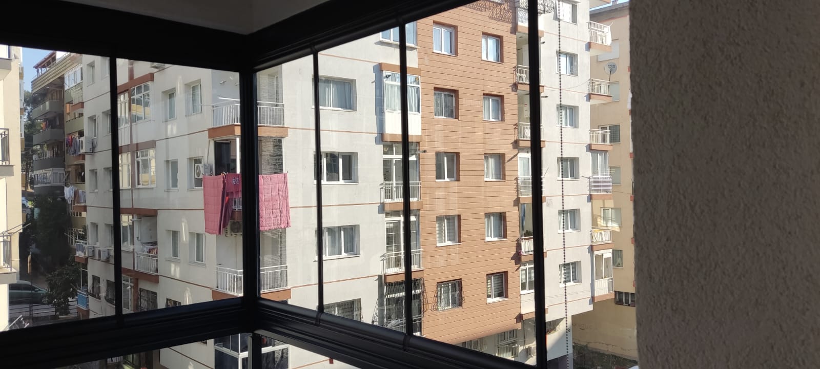 İzmir Cam Balkon Projesi - Yavuz Yapı